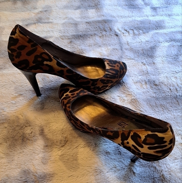 Moda Spana Leopard Print Stilettos  Size 6 - Picture 5 of 9